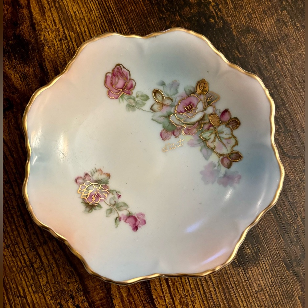 Vintage Arnart D’art Porcelain Dish Pink Floral with Gold Accents 1940’s